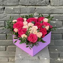 Цветочная композиция из Розы в коробке в Миассе
