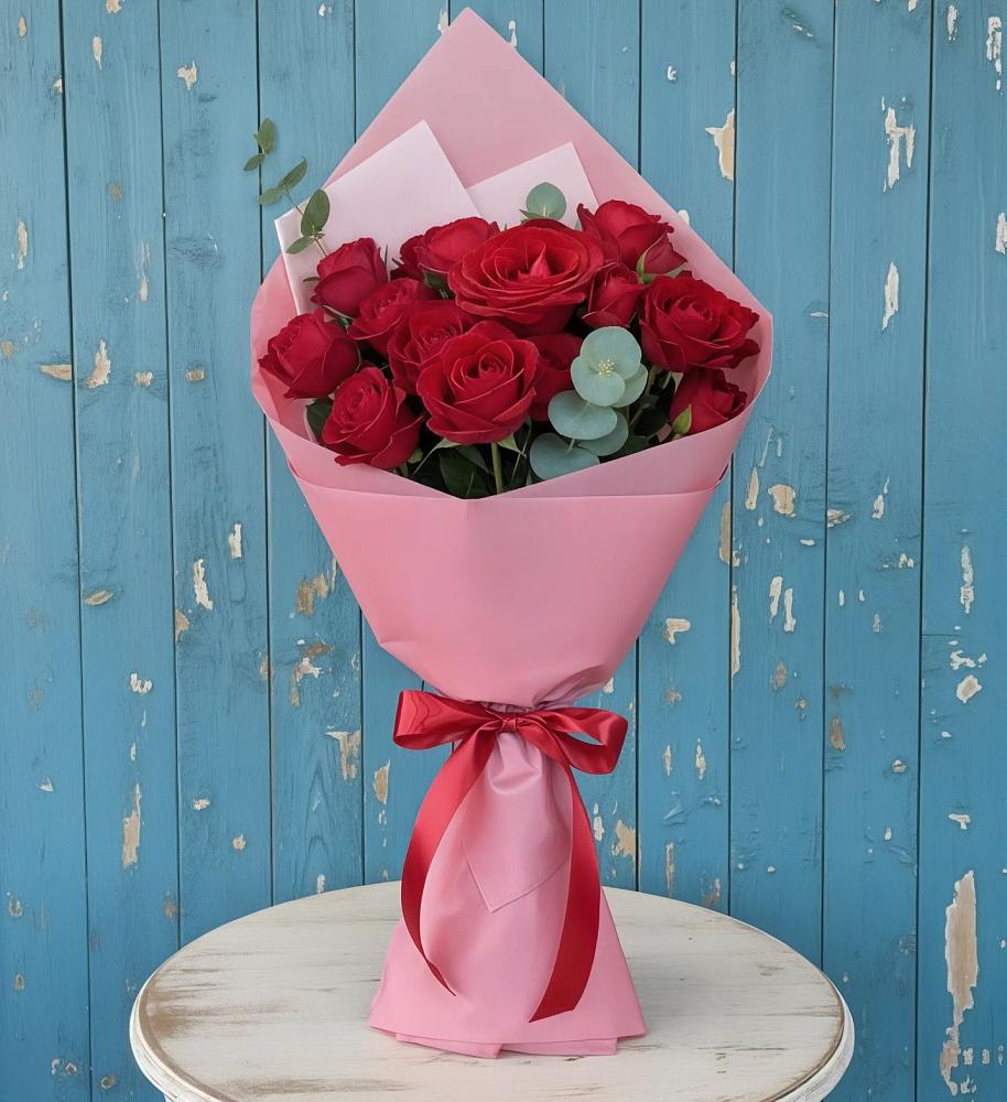 Букет цветов из: Розы в Миассе