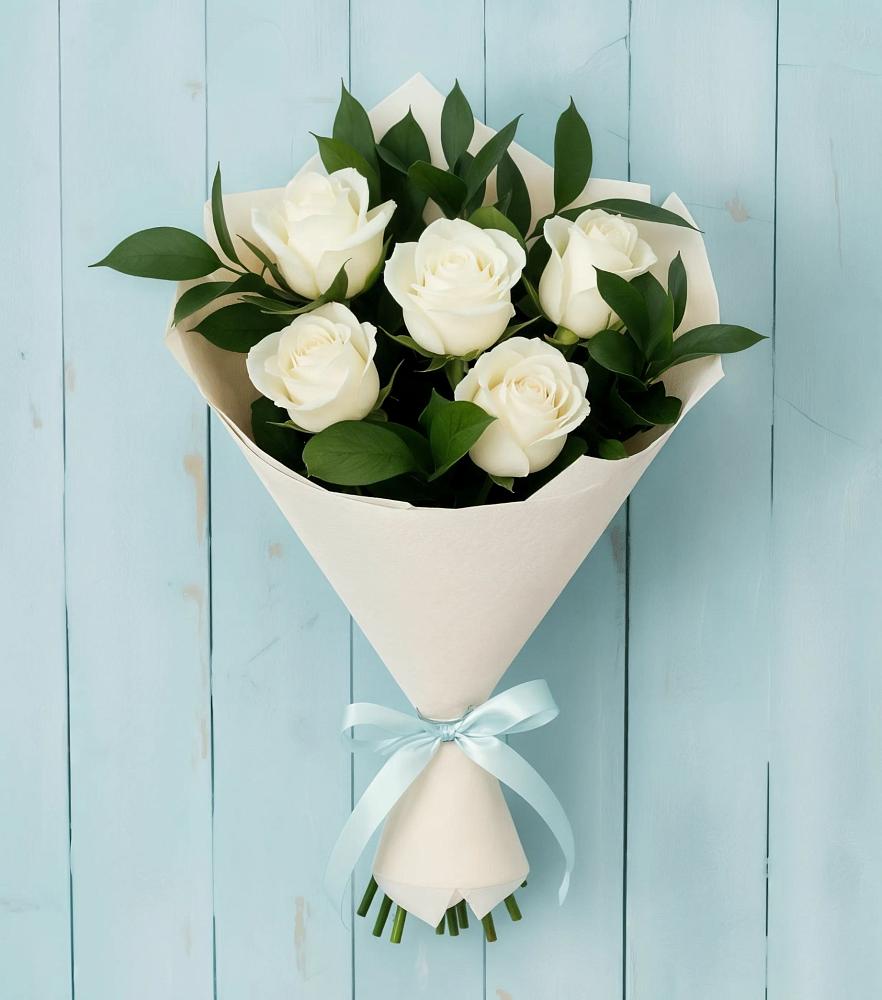 Букет цветов из: Розы в Миассе