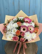 Букет цветов из:  Розы, Герберы и Хризантемы в Миассе