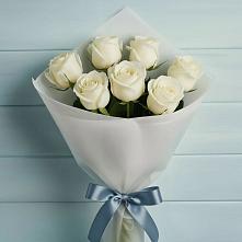 Букет 7 Белых роз Эдлесс Лав в Миассе