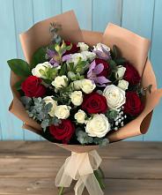 Букет цветов из:  Розы и Альстромерии в Миассе