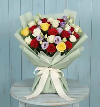 Букет цветов из:  Розы в Миассе