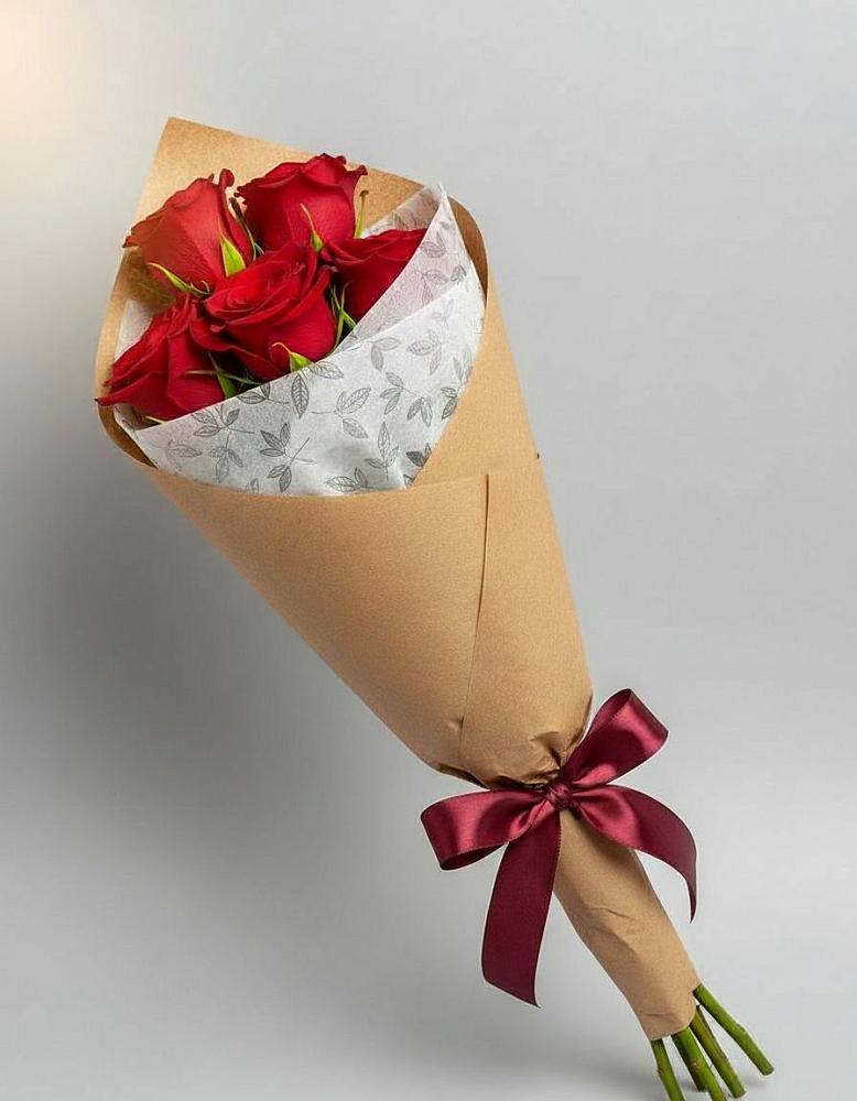 Букет цветов из: Розы в Миассе