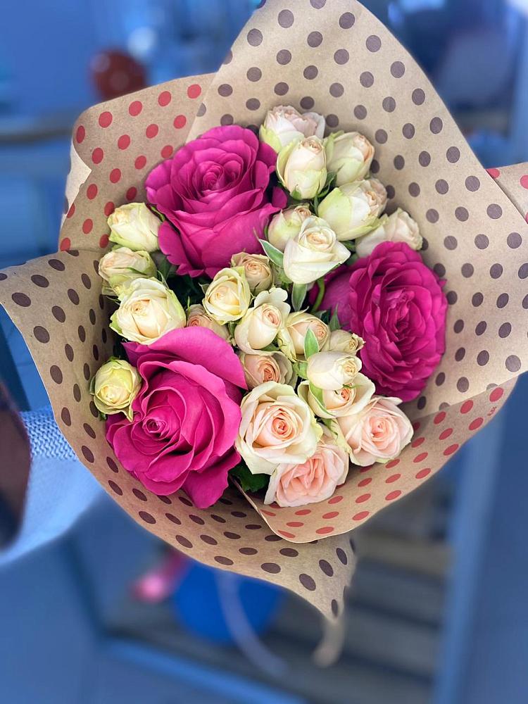 Букет цветов из: Розы в Миассе