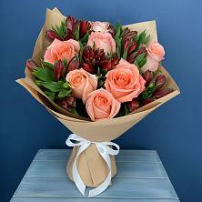 Букет цветов из:  Розы и Альстромерии в Миассе