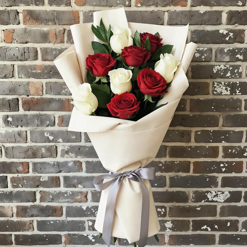 Букет цветов из: Розы в Миассе