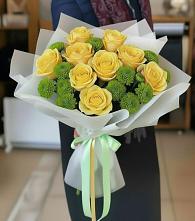 Букет цветов из:  Хризантемы и Розы в Миассе