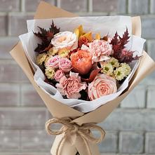 Букет цветов из:  Гвоздики, Хризантемы и Розы в Миассе