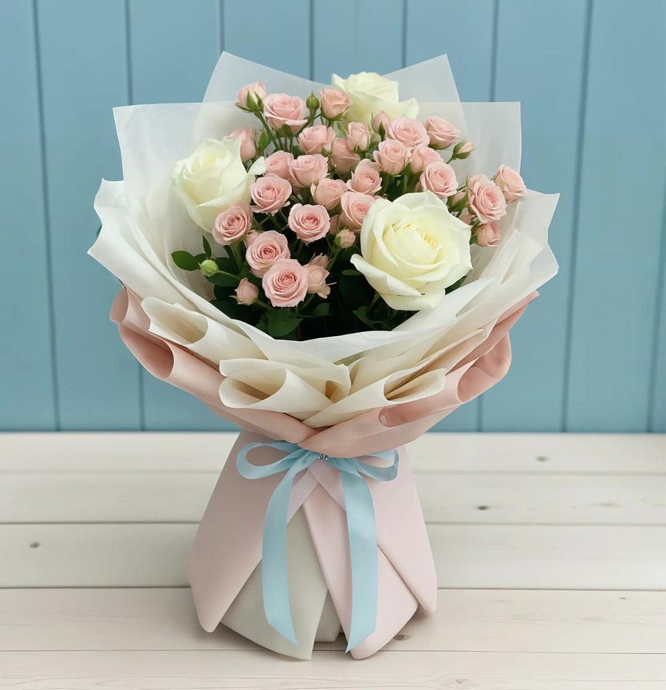 Букет цветов из: Розы в Миассе