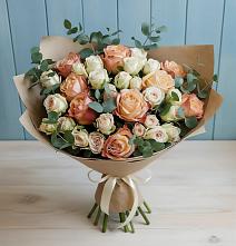 Букет цветов из:  Альстромерии и Розы #REPLACE_PRED# Миассе